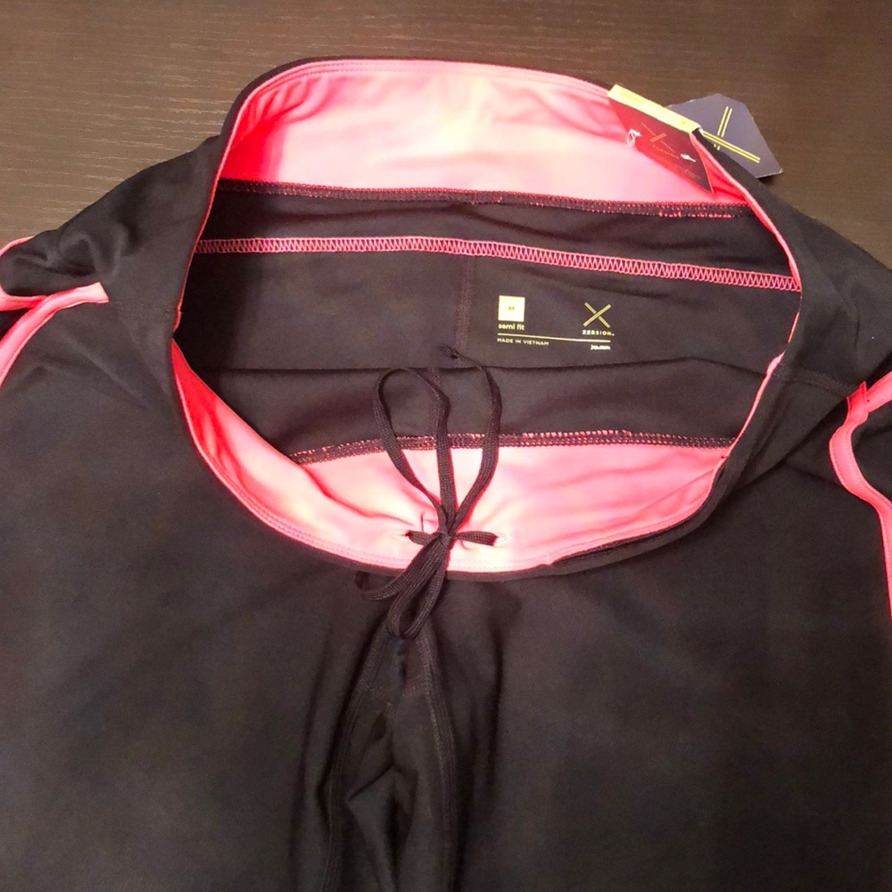 💪NWT Xersion Workout Pants👖 - Picture 2 of 4